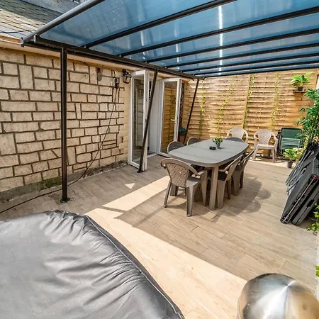 Nyaraló Le Spacieux Jacuzzi & Terrasse Parking 10min Honfleur