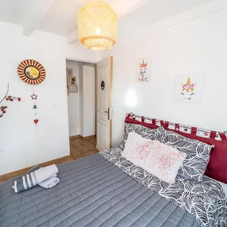 Le Spacieux Jacuzzi & Terrasse Parking 10min * Honfleur